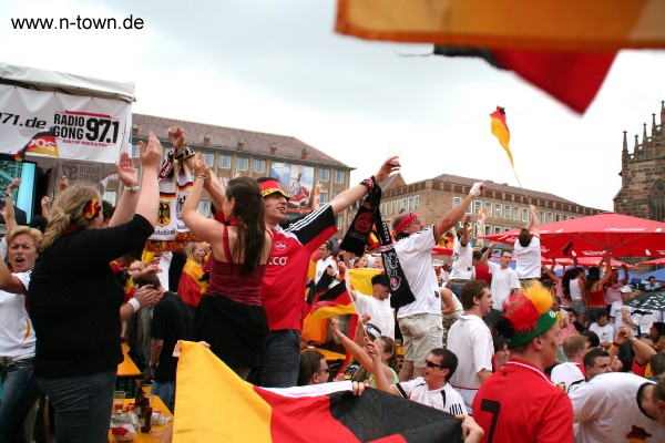 WM2006 Deutschland - Ecuador 3:0 auf dem Hauptmarkt