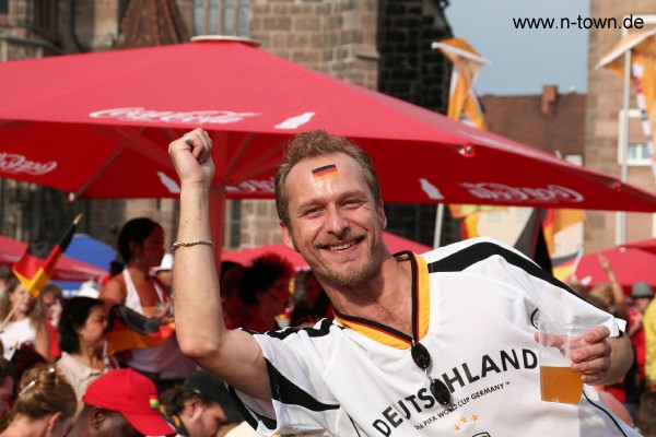 WM2006 Deutschland - Ecuador 3:0 auf dem Hauptmarkt