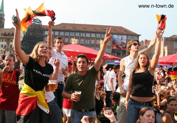 WM2006 Deutschland - Ecuador 3:0 auf dem Hauptmarkt