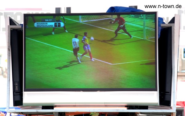 WM2006 Deutschland - Ecuador 3:0 auf dem Hauptmarkt
