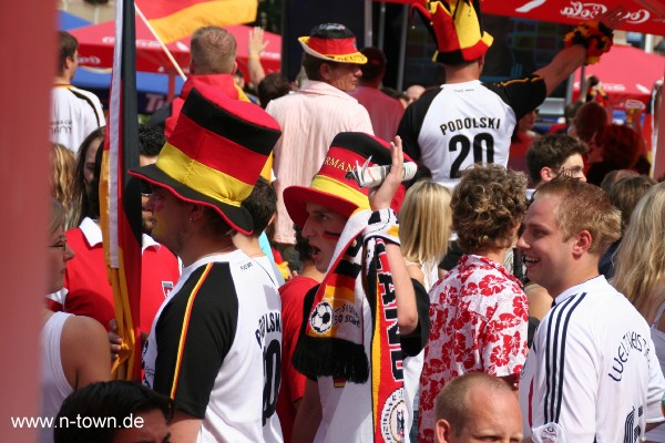 WM2006 Deuschland - Schweden auf dem Hauptmarkt