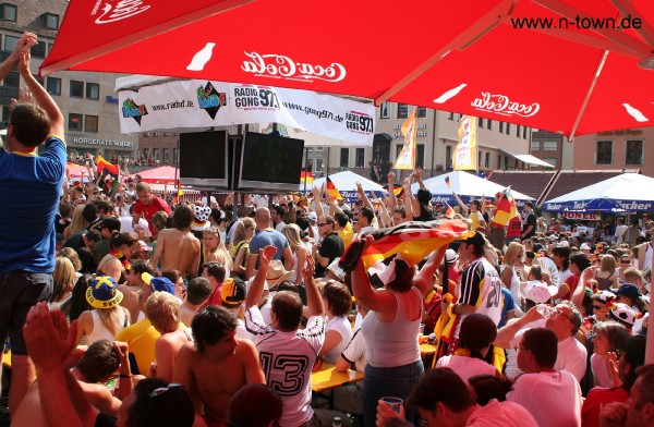 WM2006 Deuschland - Schweden auf dem Hauptmarkt