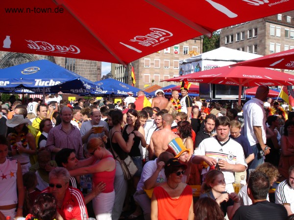 WM2006 auf dem Hauptmarkt in Nrnberg: Deutschland - Schweden