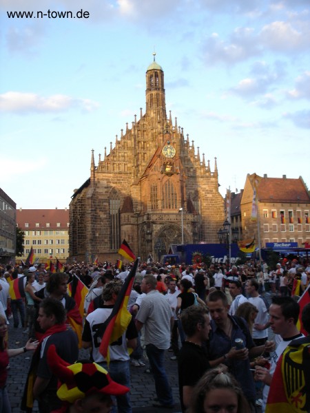 WM2006 auf dem Hauptmarkt in Nrnberg: Deutschland - Schweden