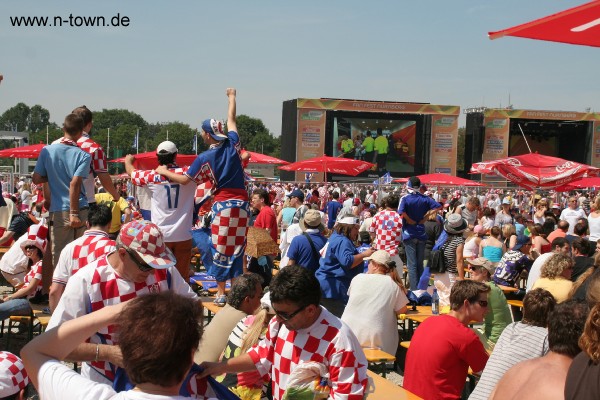 WM2006 Japan - Kroatien auf dem FanFest
